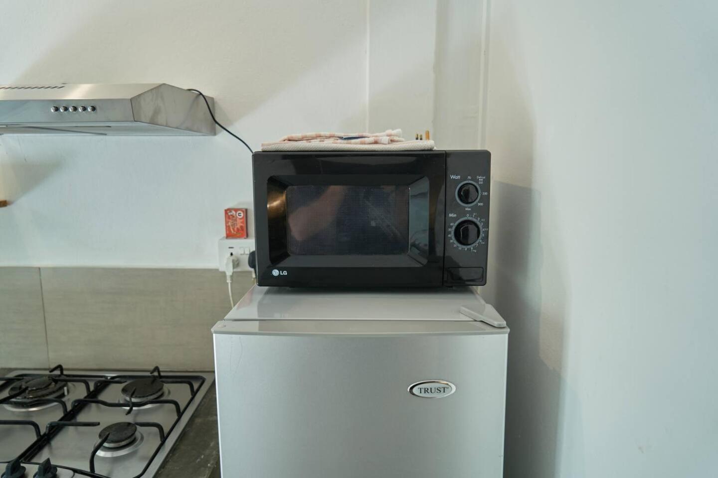 Loukaz -Entire Rental Units W Panoramic Rooftop Coteau Raffin エクステリア 写真