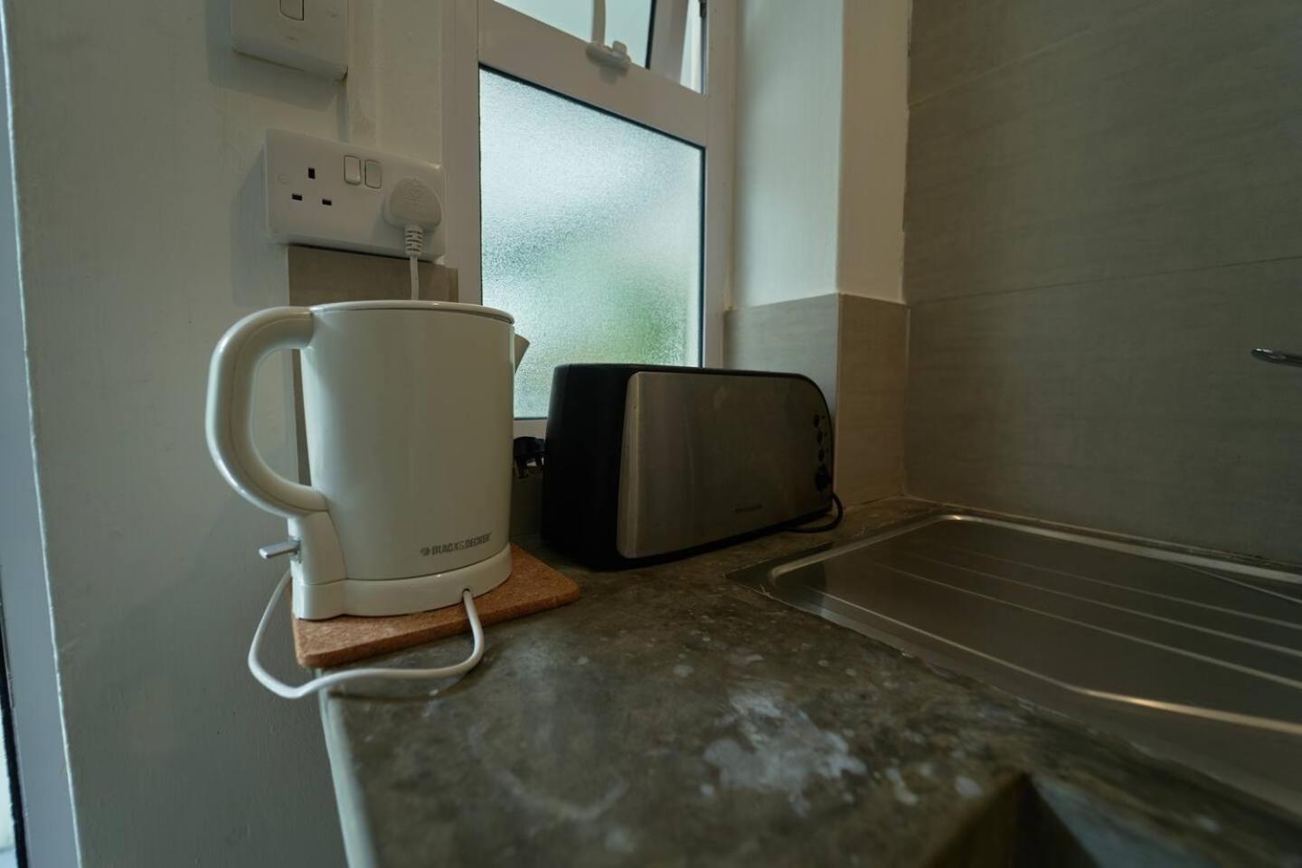 Loukaz -Entire Rental Units W Panoramic Rooftop Coteau Raffin エクステリア 写真
