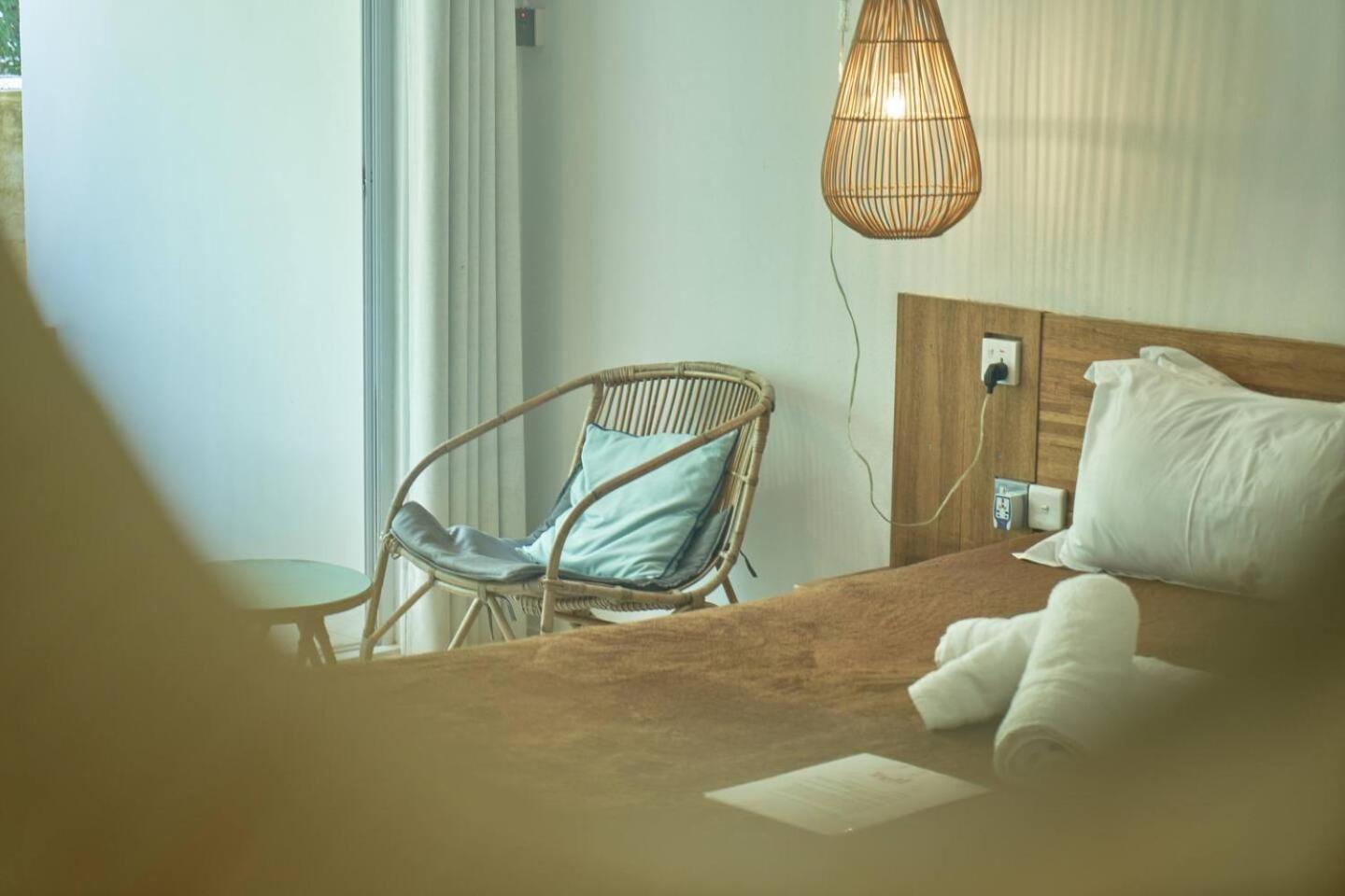 Loukaz -Entire Rental Units W Panoramic Rooftop Coteau Raffin エクステリア 写真